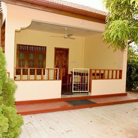 New Land Guest House باتيكالوا المظهر الخارجي الصورة