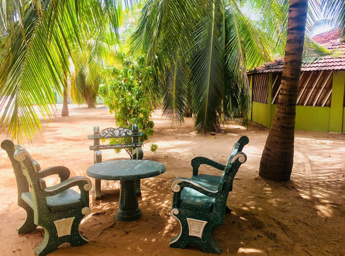 New Land Guest House باتيكالوا المظهر الخارجي الصورة