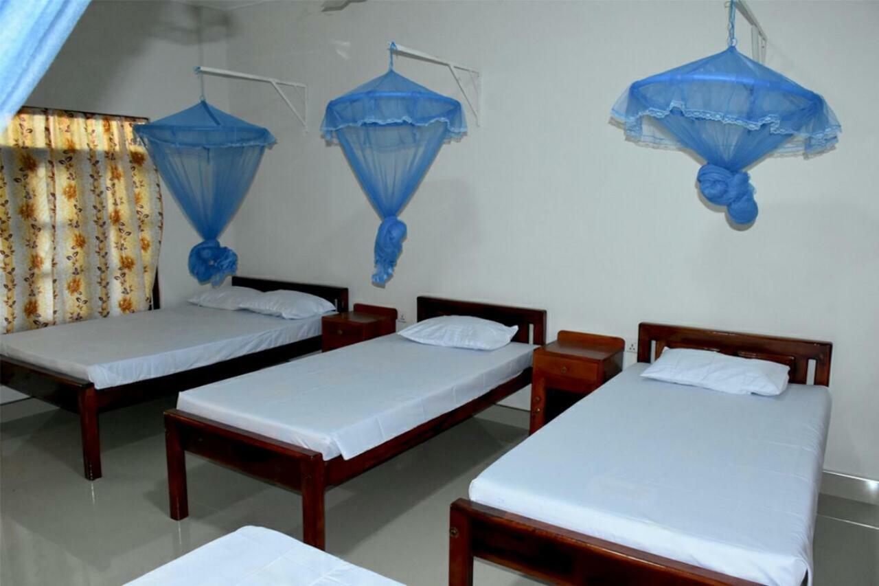 New Land Guest House باتيكالوا المظهر الخارجي الصورة